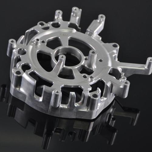 مخصص CNC قطع غيار السيارات الإسكان المحرك